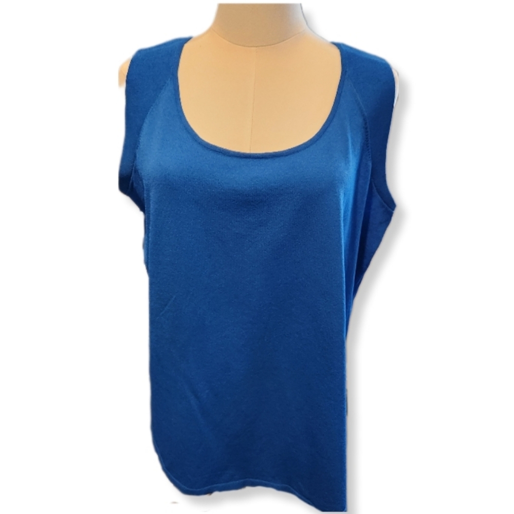 Jones New York Collection Woman Blue Sleeveless Women's Top 1X W-871